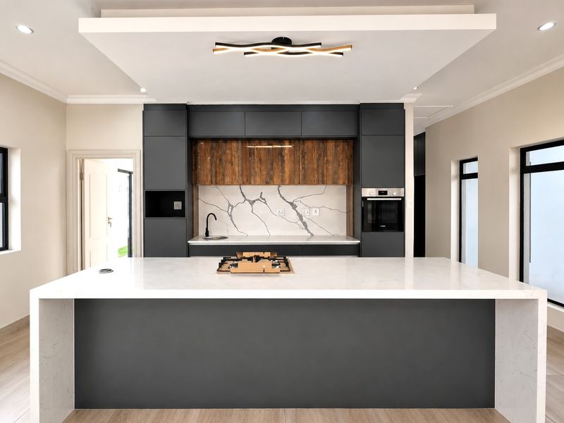 Exclusive Brand-New Luxury 4-Bedroom Home in Fountains Estate | Jeffrreys Bay - Photo 6