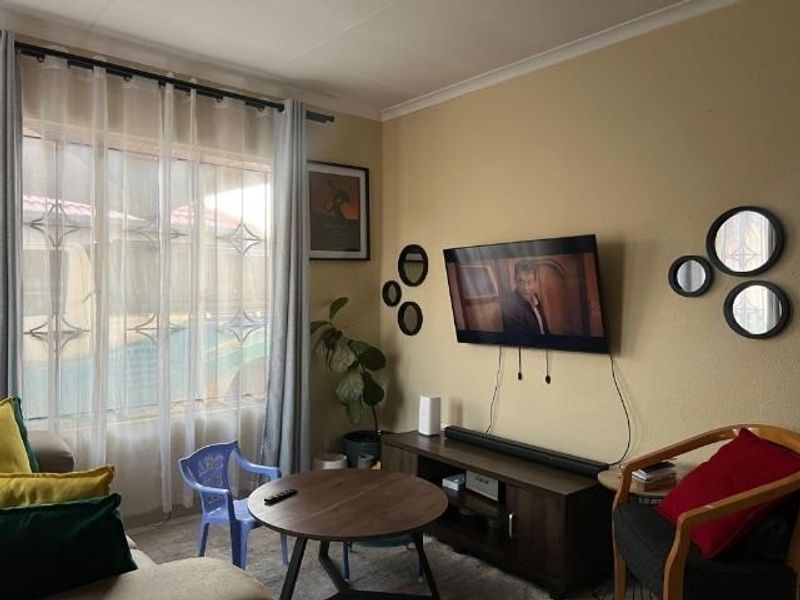 House For Sale in Nellmapius, Pretoria - Photo 6