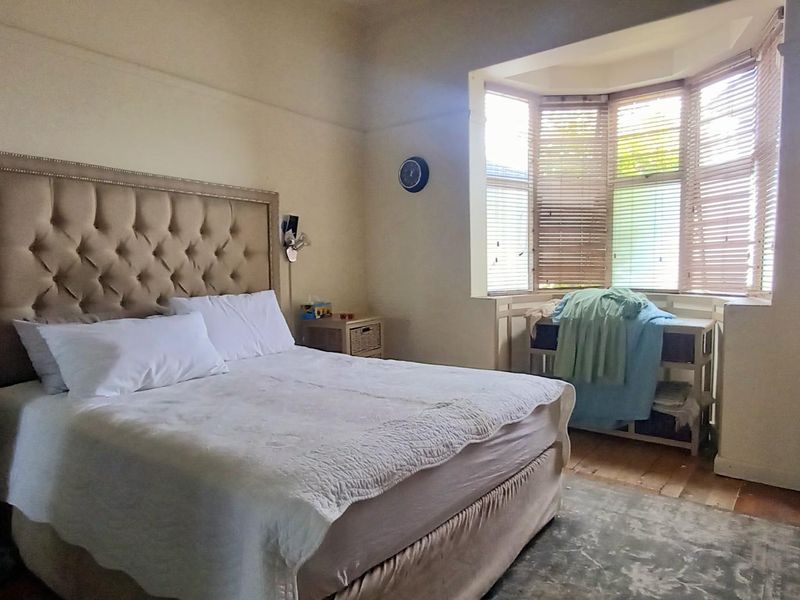 House Under Offer in Maitland Cape Town - Photo 4