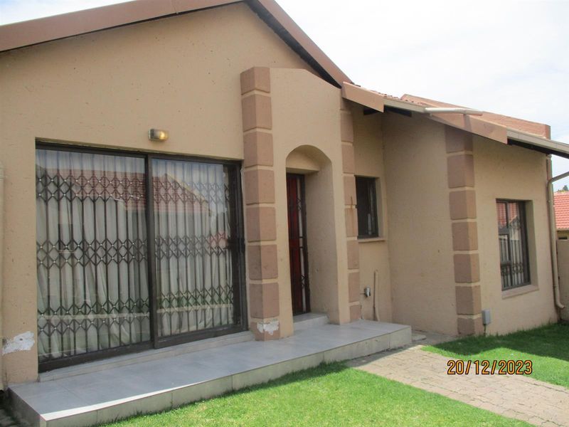 House For Sale in Birchleigh North, Kempton Park - Photo 5