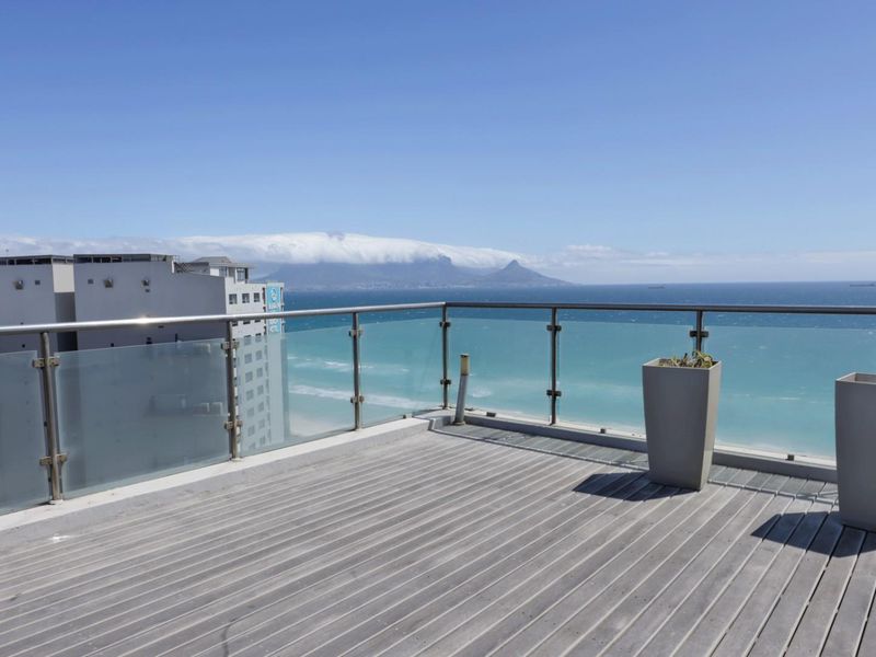 Exclusive Beachfront Penthouse Apartment - Photo 4