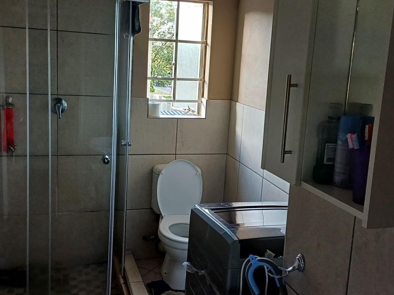 Two-bedroom Apartment For Sale in Kriel - Photo 6