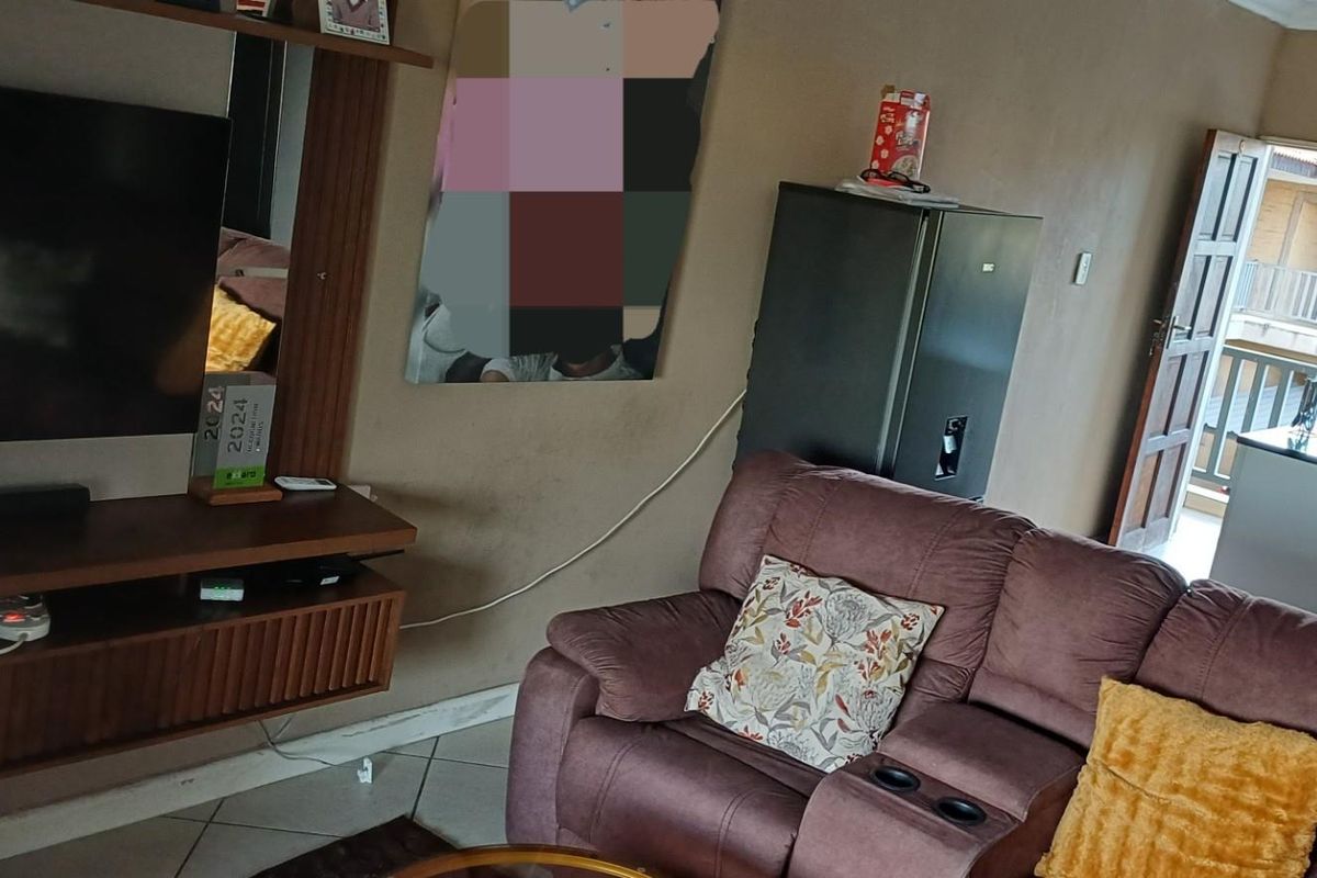 Two-bedroom Apartment For Sale in Kriel - Photo 2