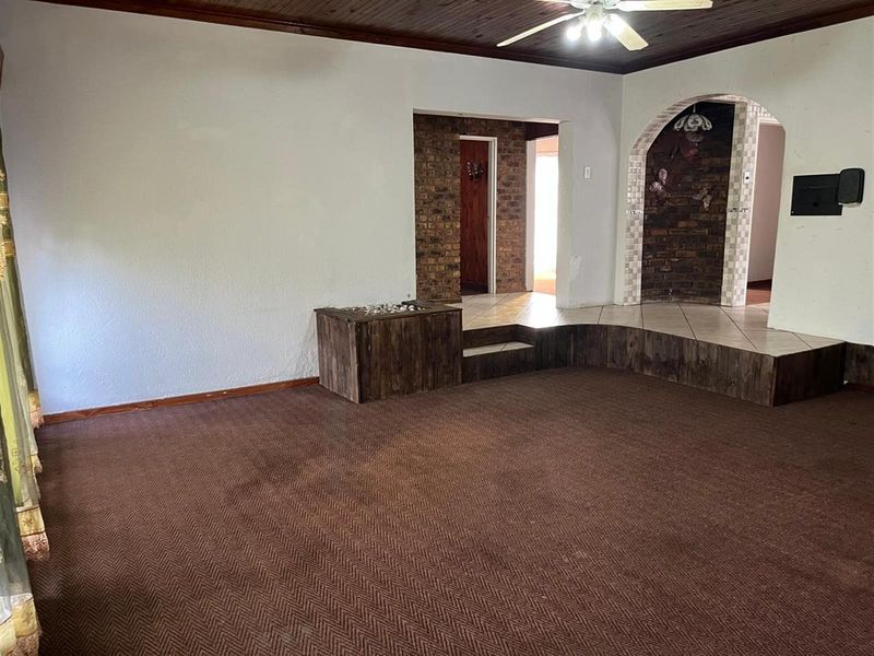 House For Sale in Del Judor Ext 2, Del Judor, Witbank - Photo 10