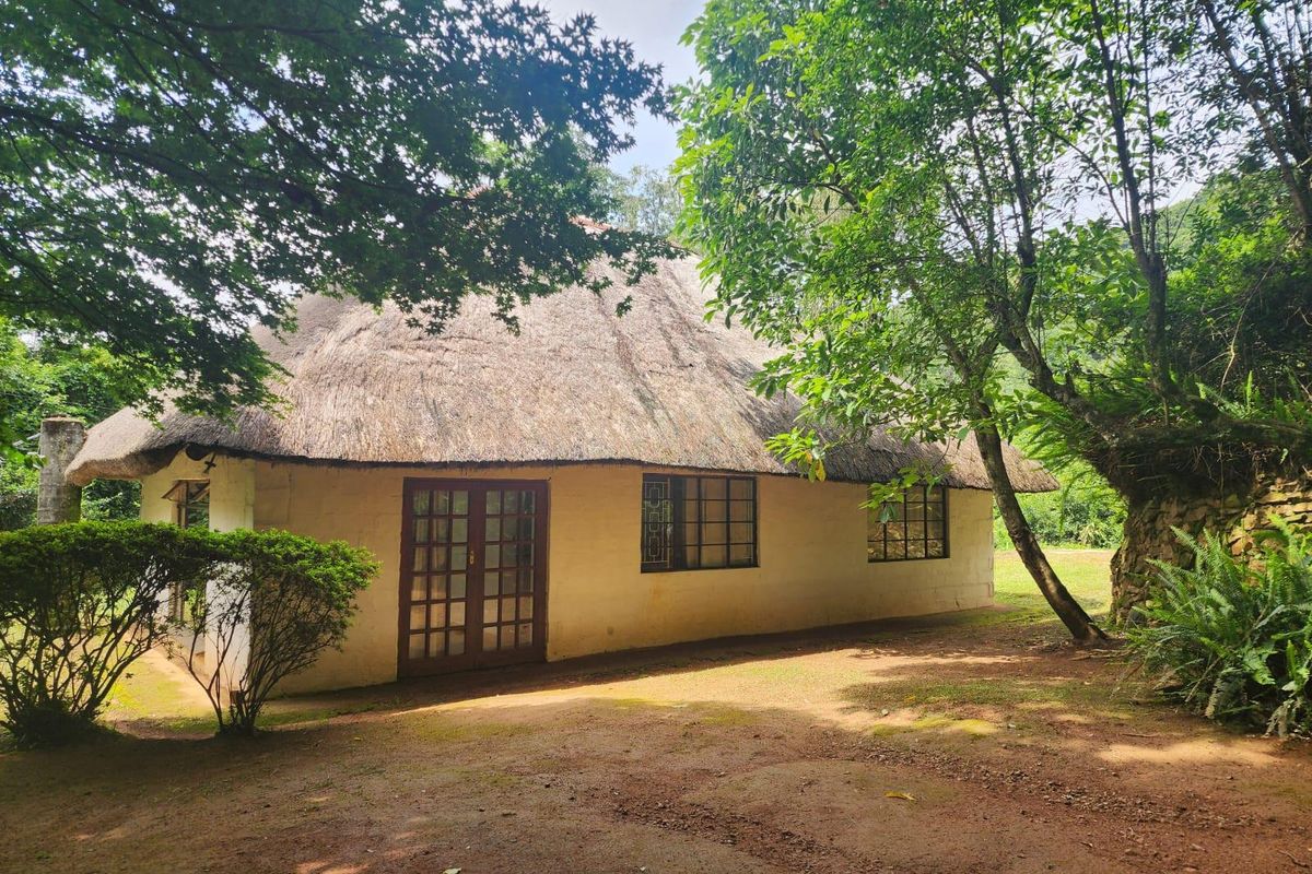 A Rare 7.9 ha Lifestyle Retreat with Endless Potential in the Heart of Magoebaskloof - Photo 3