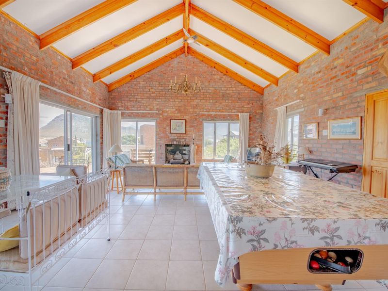 House For Sale in Pringle Bay - Photo 8