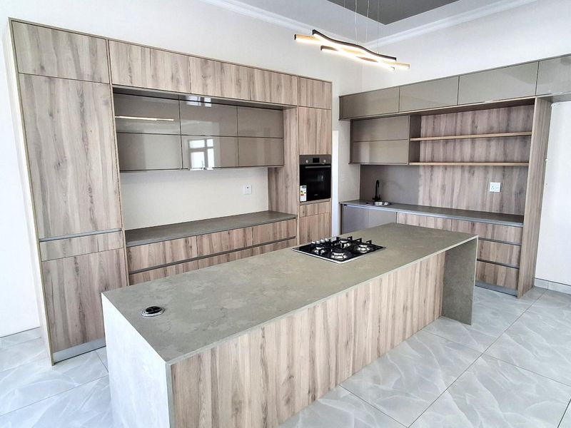 House For Sale in Fountains Estate, Jeffreys Bay - Photo 6