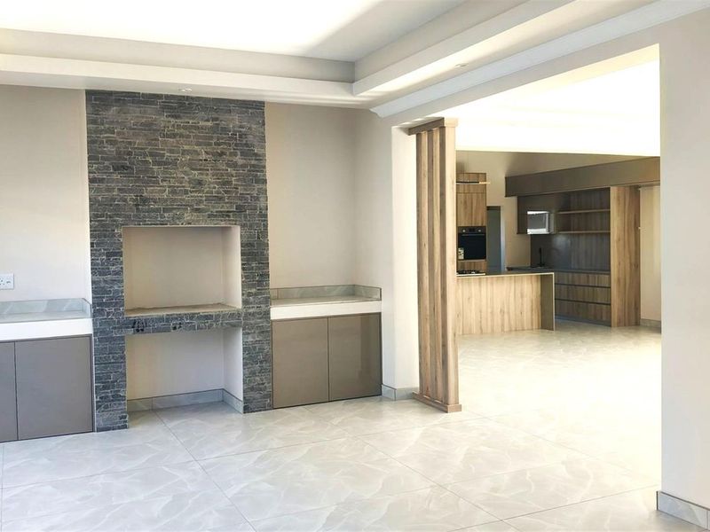 House For Sale in Fountains Estate, Jeffreys Bay - Photo 10