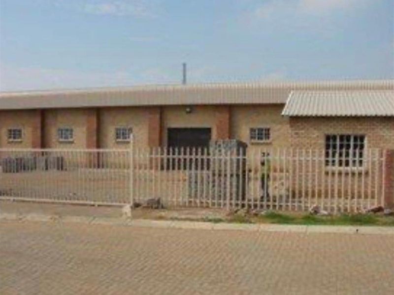 Industrial Property For Sale in Marelden, Witbank - Photo 4