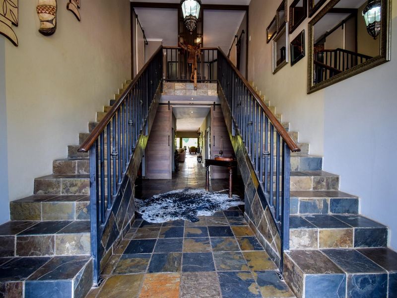 An Exquisite Country Estate of Unmatched Grandeur - A Jewel Just Beyond Pretoria East - Photo 2