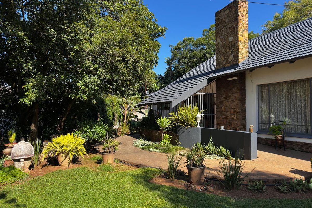 House For Sale in Maroelana, Pretoria - Photo 3