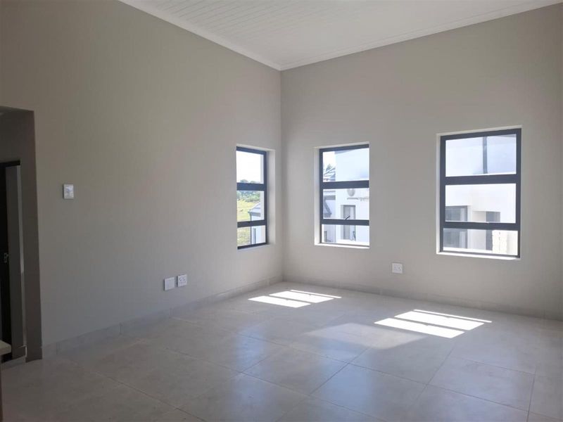 House To Rent in Blue Mountain Village George Western Cape - Photo 5