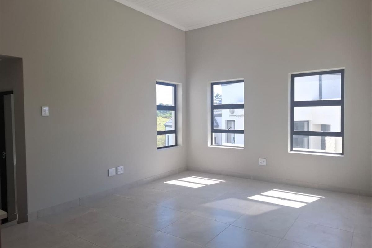 House To Rent in Blue Mountain Village George Western Cape - Photo 5