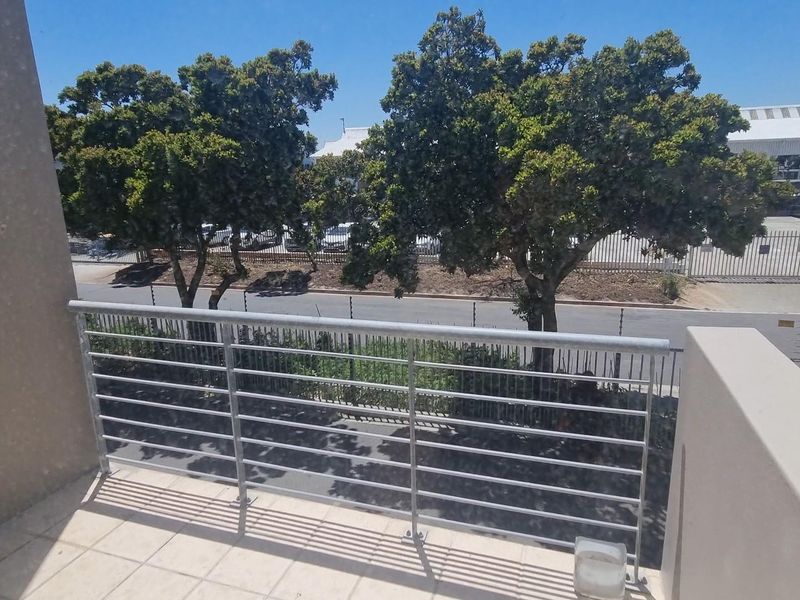 3100sqm Warehouse To Rent in Montague Gardens, Milnerton - Photo 9