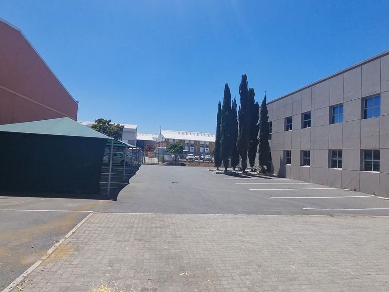 3100sqm Warehouse To Rent in Montague Gardens, Milnerton - Photo 4