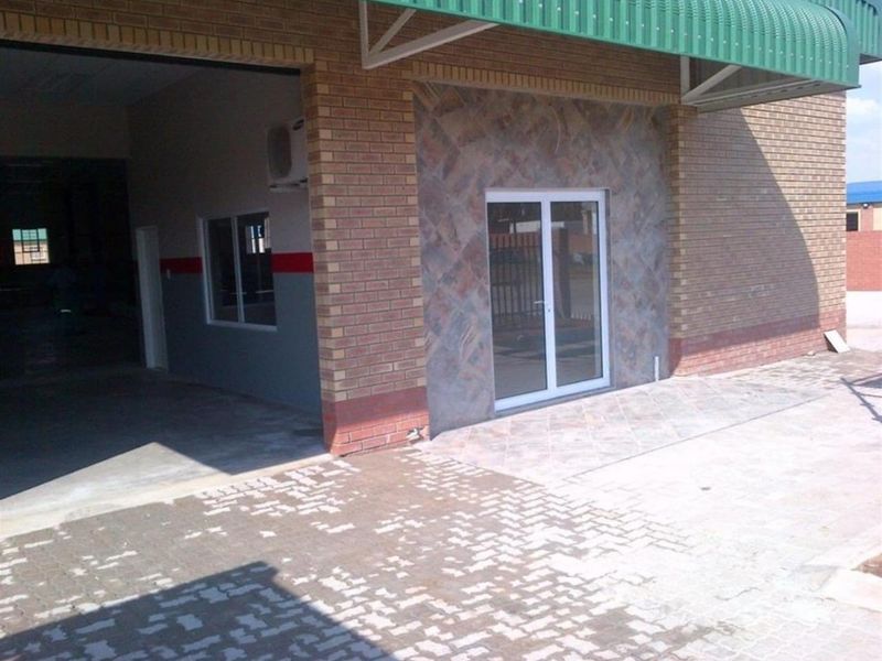 Industrial Property For Sale in Marelden, Witbank - Photo 6