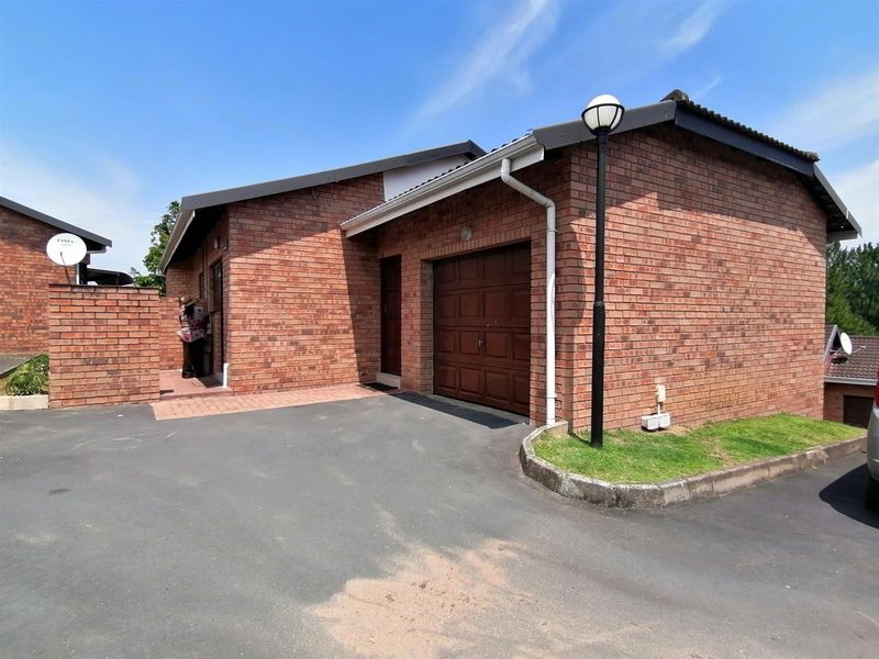 Margate. Townhouse in secure eco estate - Photo 1