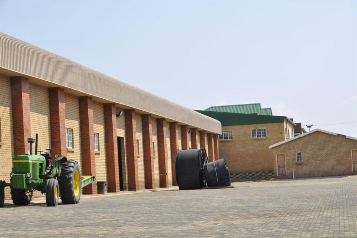 Industrial Property For Sale in Marelden, Witbank - Photo 4