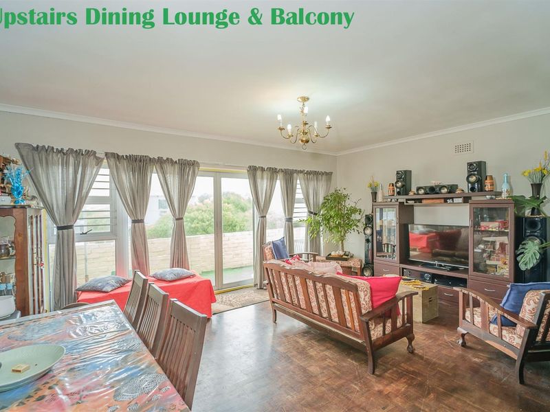 Genuine Dual-Living double story with ample parking in Muizenberg - Photo 6