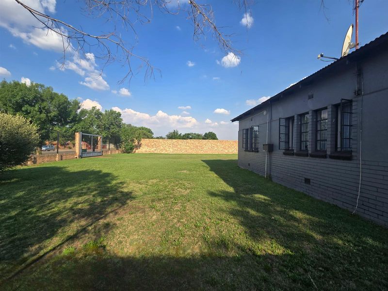 Prime Opportunity: Renovate, Redevelop or Reimagine - One Property, Endless Potential - Photo 7