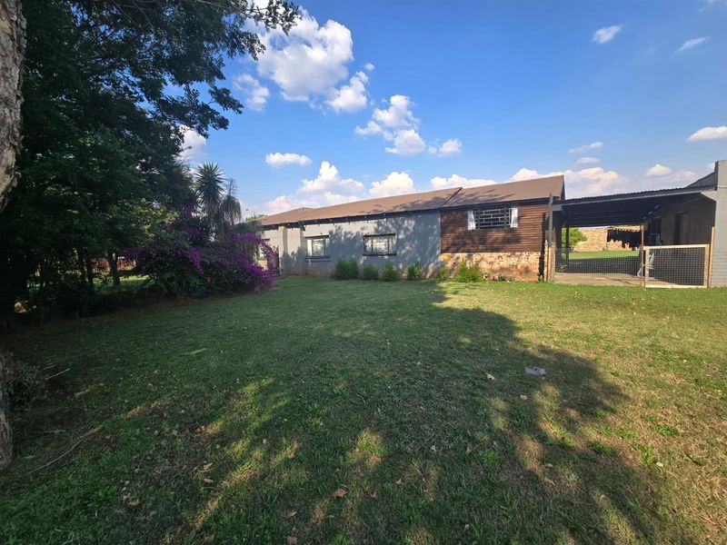 Prime Opportunity: Renovate, Redevelop or Reimagine - One Property, Endless Potential - Photo 5