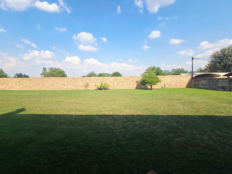 Prime Opportunity: Renovate, Redevelop or Reimagine - One Property, Endless Potential - Photo 3