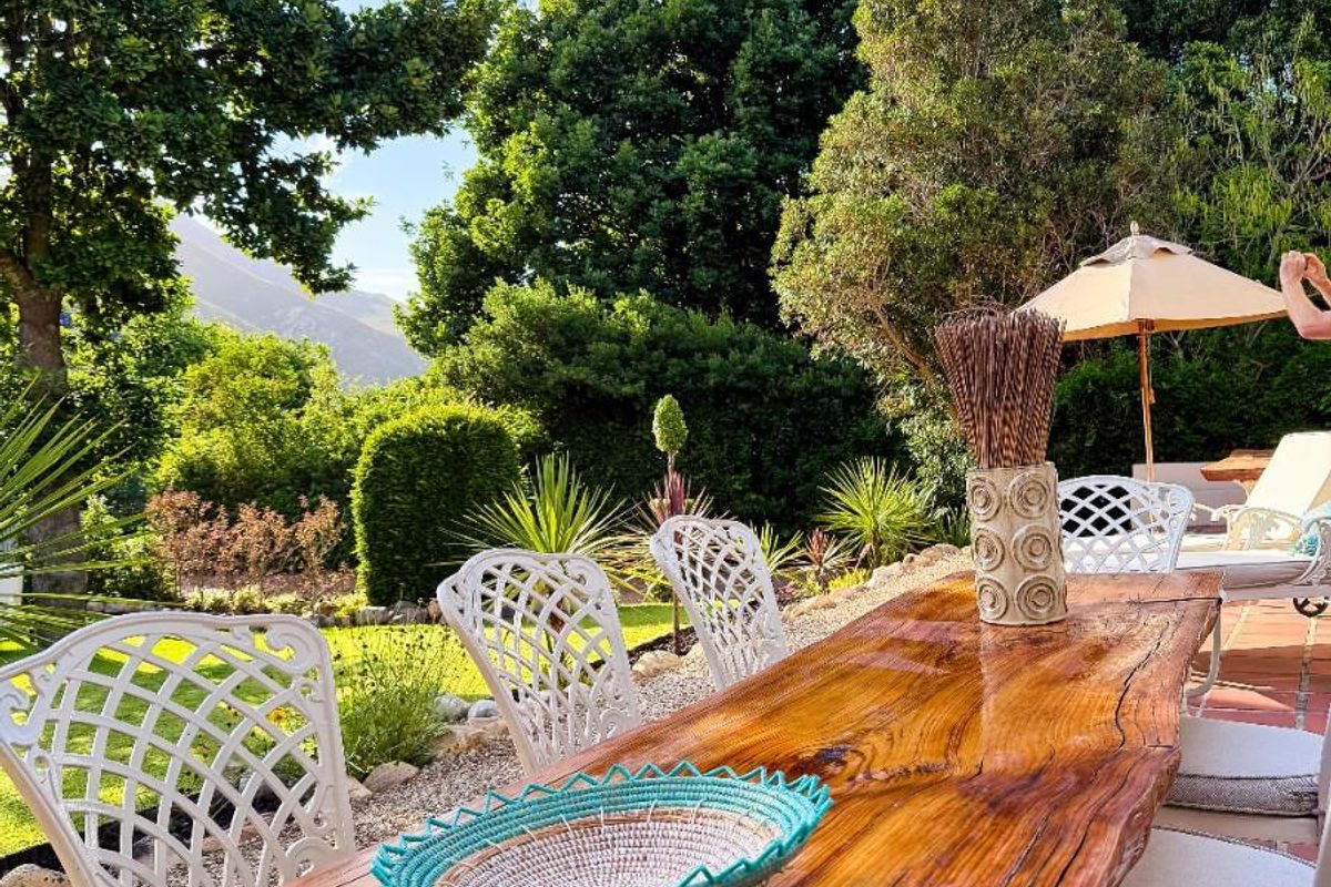 Exquisite Cape Dutch Homestead at the Edge of Greyton Nature Reserve (Greyton, Western Cape) - Photo 5