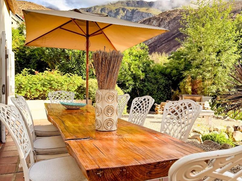 Exquisite Cape Dutch Homestead at the Edge of Greyton Nature Reserve (Greyton, Western Cape) - Photo 4