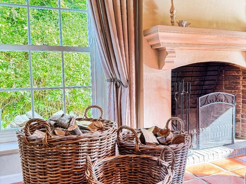 Exquisite Cape Dutch Homestead at the Edge of Greyton Nature Reserve (Greyton, Western Cape) - Photo 8