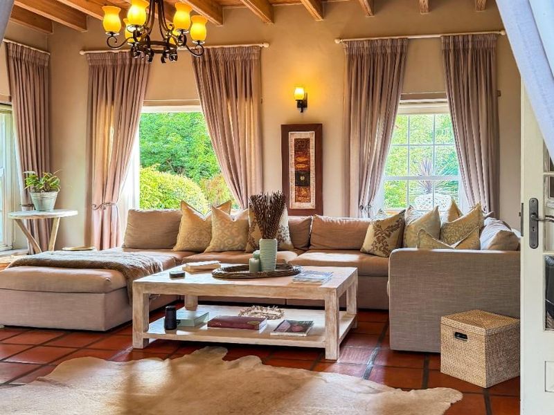 House For Sale in Greyton Caledon Western Cape - Photo 10