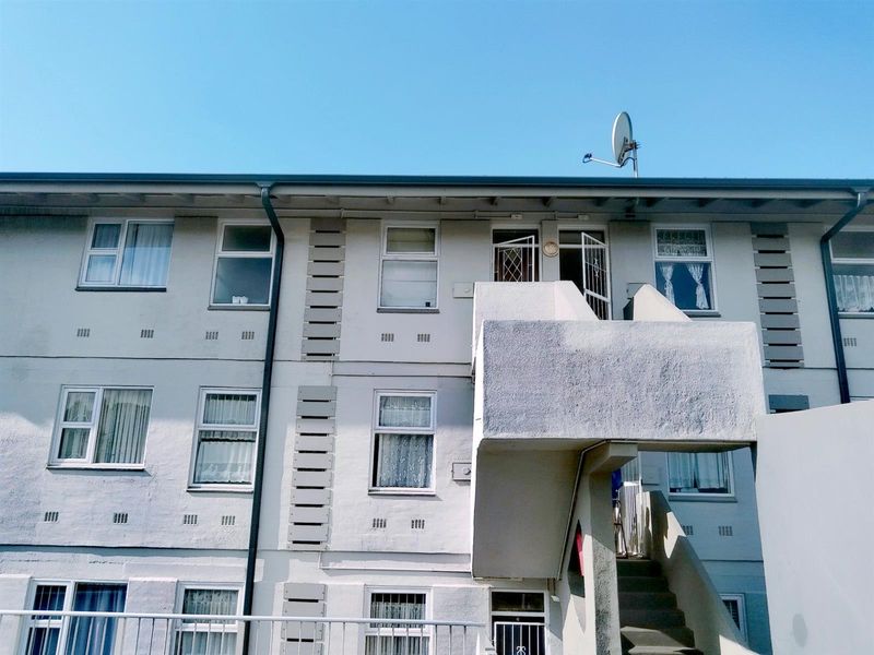 PERFECT FIRST TIME INVESTMENT - Photo 5