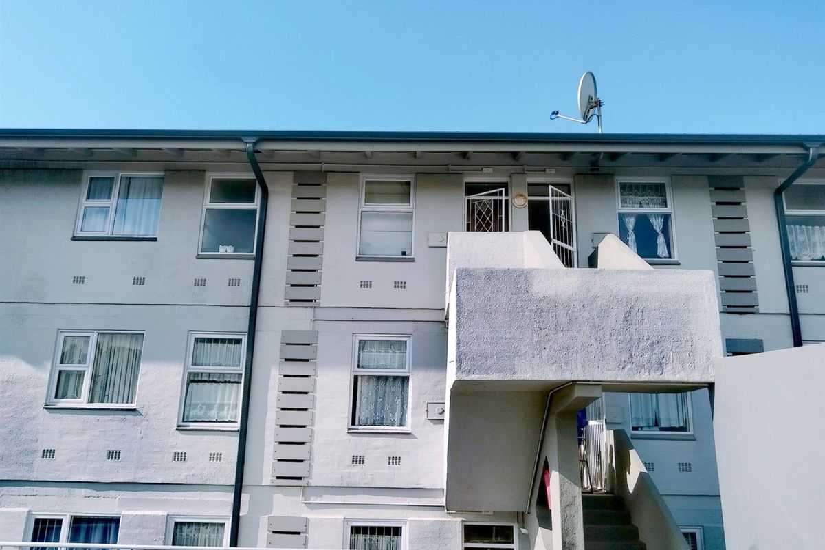 PERFECT FIRST TIME INVESTMENT - Photo 5