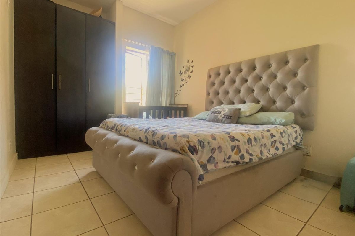 Modern Ground Floor Apartment in Blue Stream Lifestyle Estate - Photo 5