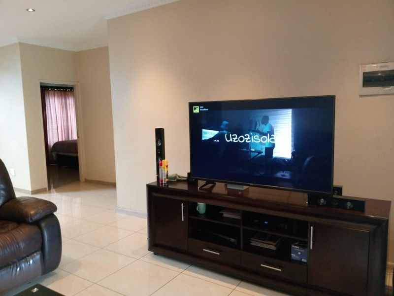 House For Sale in Savannah Country Estate, Pretoria - Photo 10