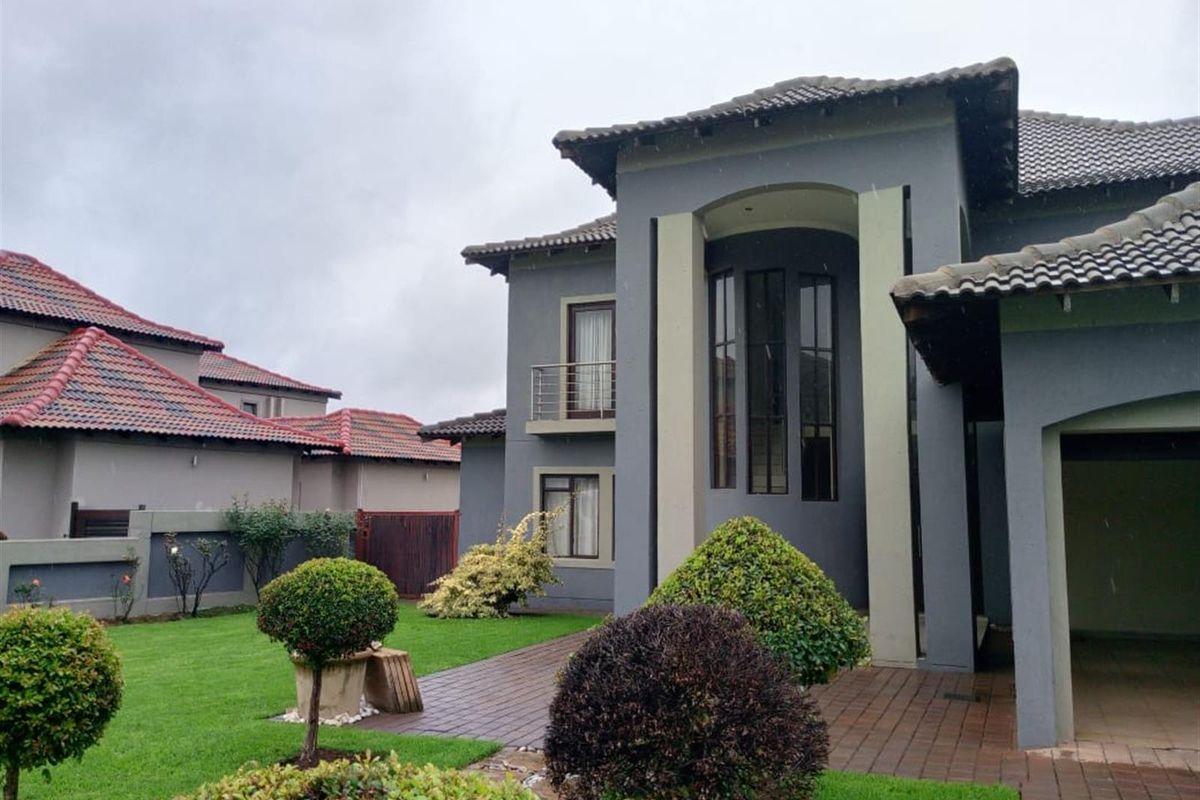 House For Sale in Savannah Country Estate, Pretoria - Photo 2