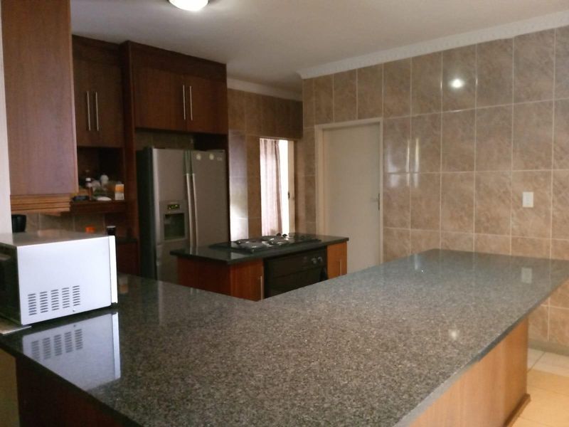 House For Sale in Savannah Country Estate, Pretoria - Photo 4