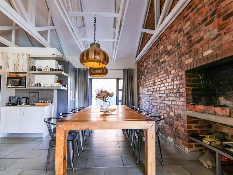 Contemporary Industrial Living | Parkside Position | Sustainable Design - Photo 8