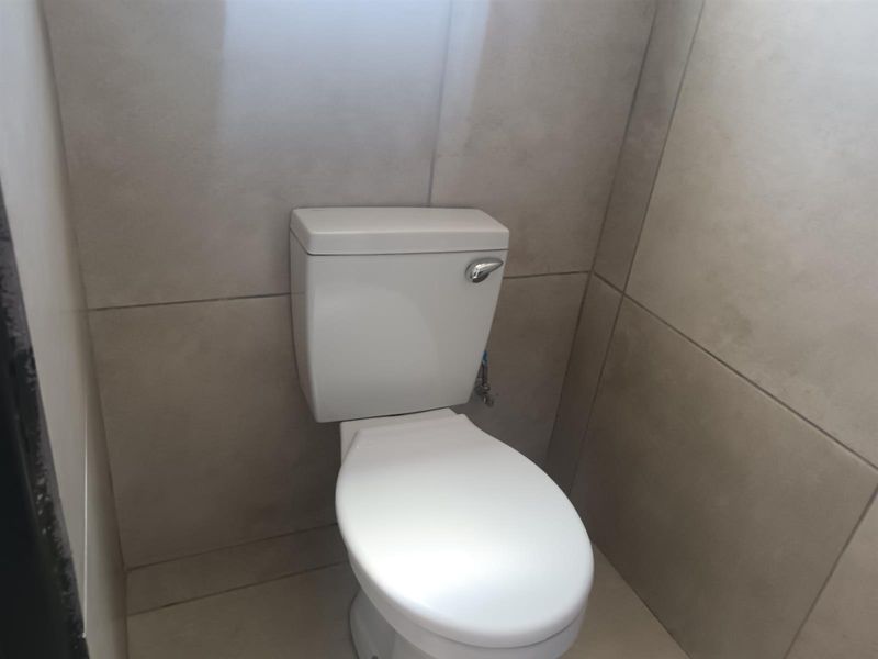 18 unit House For Sale in Cosmo City Ext 5 Roodepoort - Photo 6