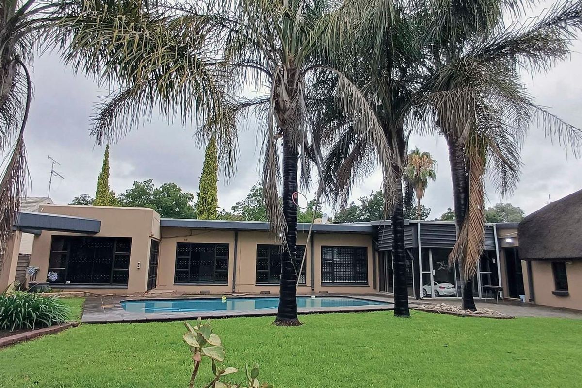 Step into the Future Spock would say - Photo 2