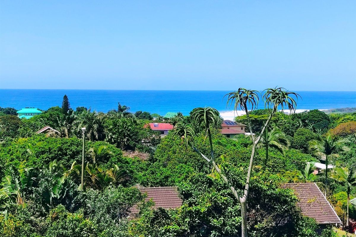 UPMARKET LUXURY IN LEISURE BAY - Photo 2