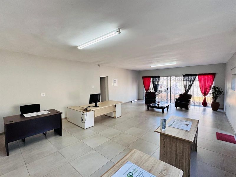 House For Sale in Hartbeespoort, North West - Photo 4