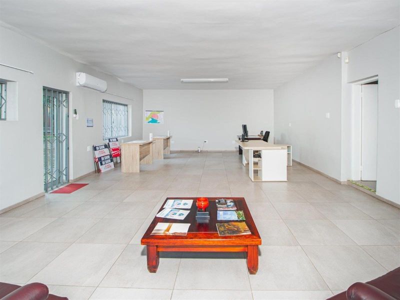 House For Sale in Hartbeespoort, North West - Photo 9