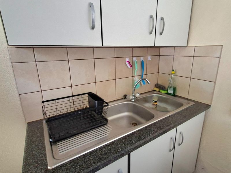 Discover Your New Home - Comfort, Space, and Security - Photo 10