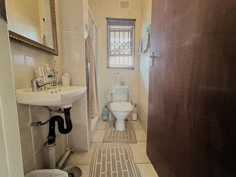 Exceptional 3‐Bedroom Family Home for Sale in Sunnyridge - Space, Comfort and Modern Living - Photo 10