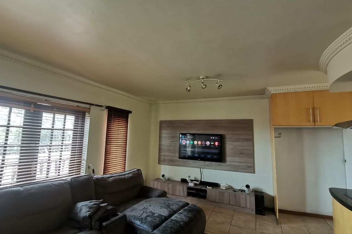 House To Rent in Winchester Hills, Johannesburg - Photo 5