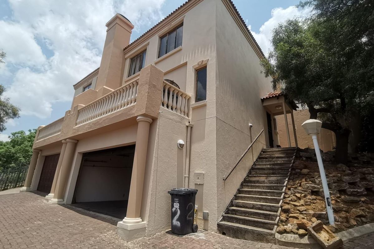 House To Rent in Winchester Hills, Johannesburg - Photo 2