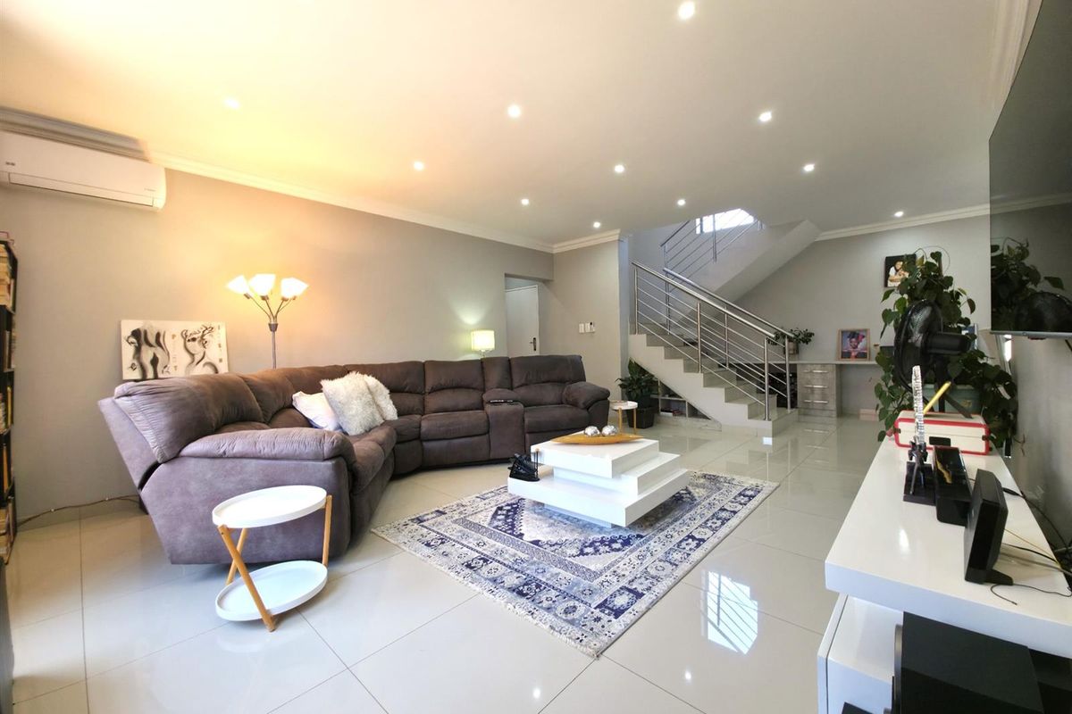 Ultra Modern Family Haven with Solar Power, Pool and Exceptional Style in Hartbeespoort - Photo 5