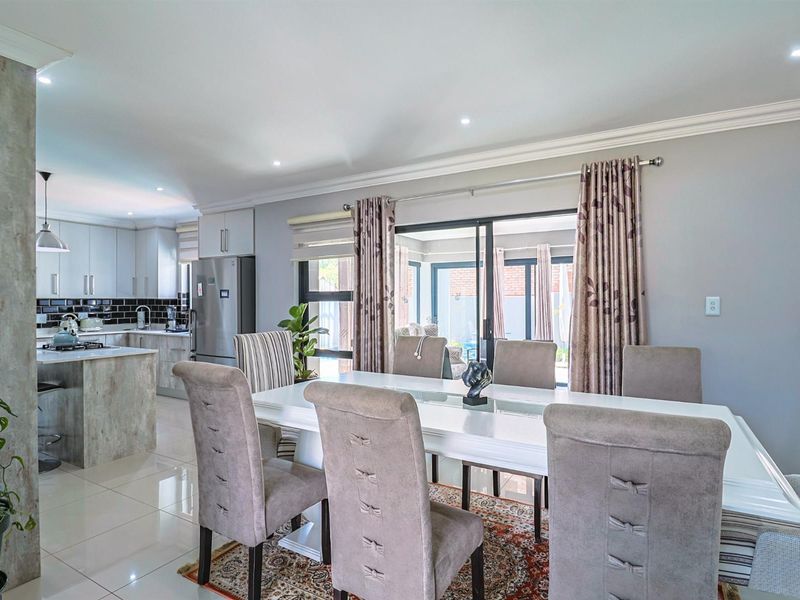 Ultra Modern Family Haven with Solar Power, Pool and Exceptional Style in Hartbeespoort - Photo 6