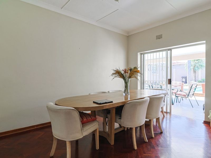 Spacious Home For Sale in Linmeyer! - Photo 6