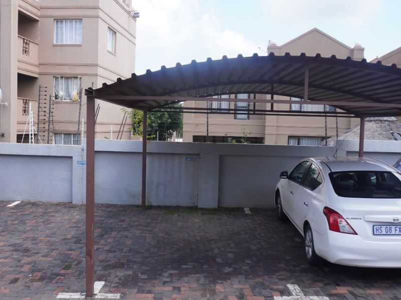 Apartment For Sale in Vorna Valley, Midrand - Photo 9